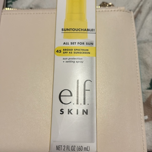 Elf Suntouchable! All Set For Sun SPF 45 Sunscreen and SPF 35 Sunscreen - Picture 6 of 9